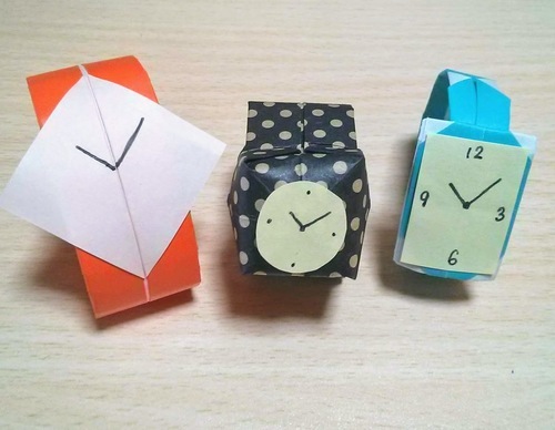 折り紙で作る 時計 の折り方 意外に簡単に作れる折り方をご紹介