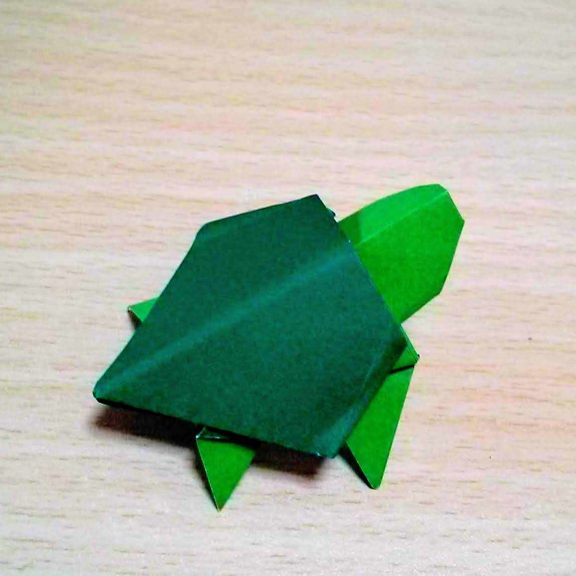 折り紙で作る 亀 の折り方講座 簡単な平面や難しい立体の作り方まで解説 3ページ目 暮らし の